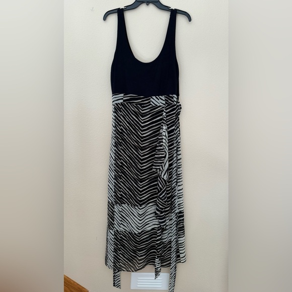 Cabi Cha Cha Maxi Dress #5266 size medium - Picture 4 of 9